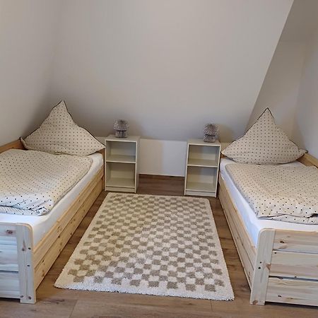 Blick Auf Den Magdalenenberg Appartement Villingen-Schwenningen Buitenkant foto